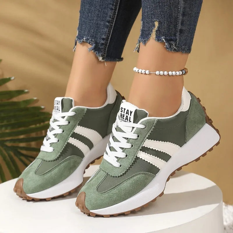 Spring Thick Bottom Women Sneakers 2026 New Casual Patchwork Leather Sneakers Women Outdoor Casual Comfortable Shoes Ladies Shoe