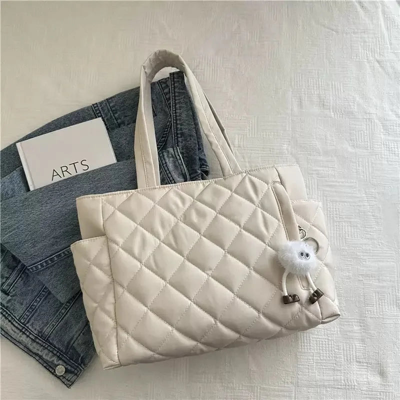 chic Quilted Tote Bag ,Large Capacity Handbag with Pendant ,Stylish Multi pocket shoulder Bags for Daily work, school,Errands