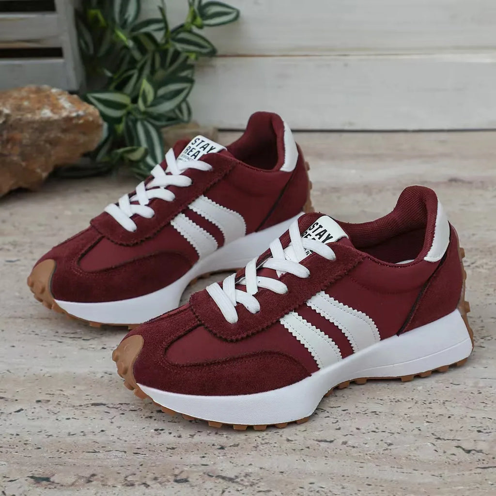 2026 Spring Retro Women Sneakers Summer Casual Patchwork Leather Sneakers Women outdoor Casual Comfort Shoes